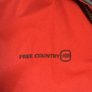 AE free country ski coat red size large